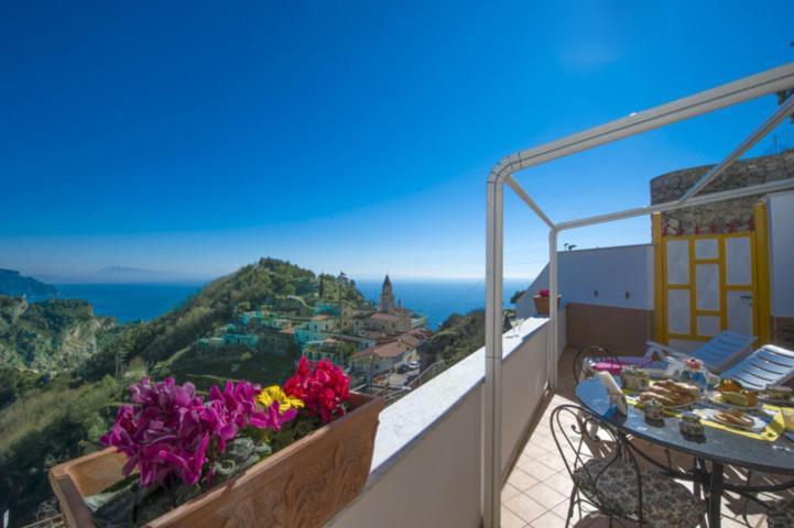 Casa Mary Apartment Amalfi Bagian luar foto